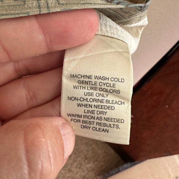 St‎ John Bay Tropical Silk Short Sleeve Shirt   Size X-Large - Picture 4 of 7